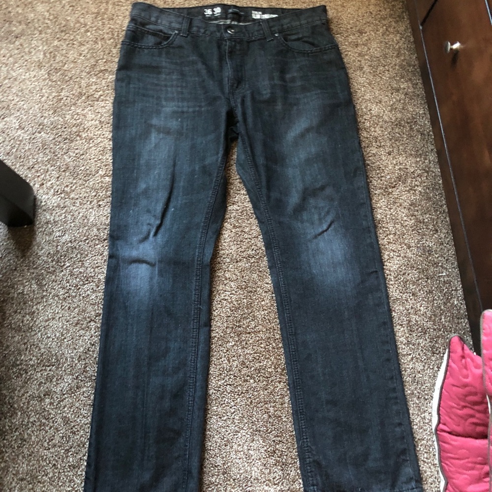 INC men’s Slim Straight black jeans 36/30